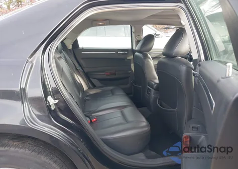 2008 Chrysler 300 Limited from USA, damaged, VIN 2C3KA33G98H103168